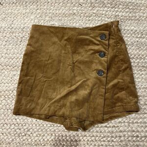 Love Tree Women's Tan/brown Stretch Corduroy Skort w/Decorative Buttons Lg